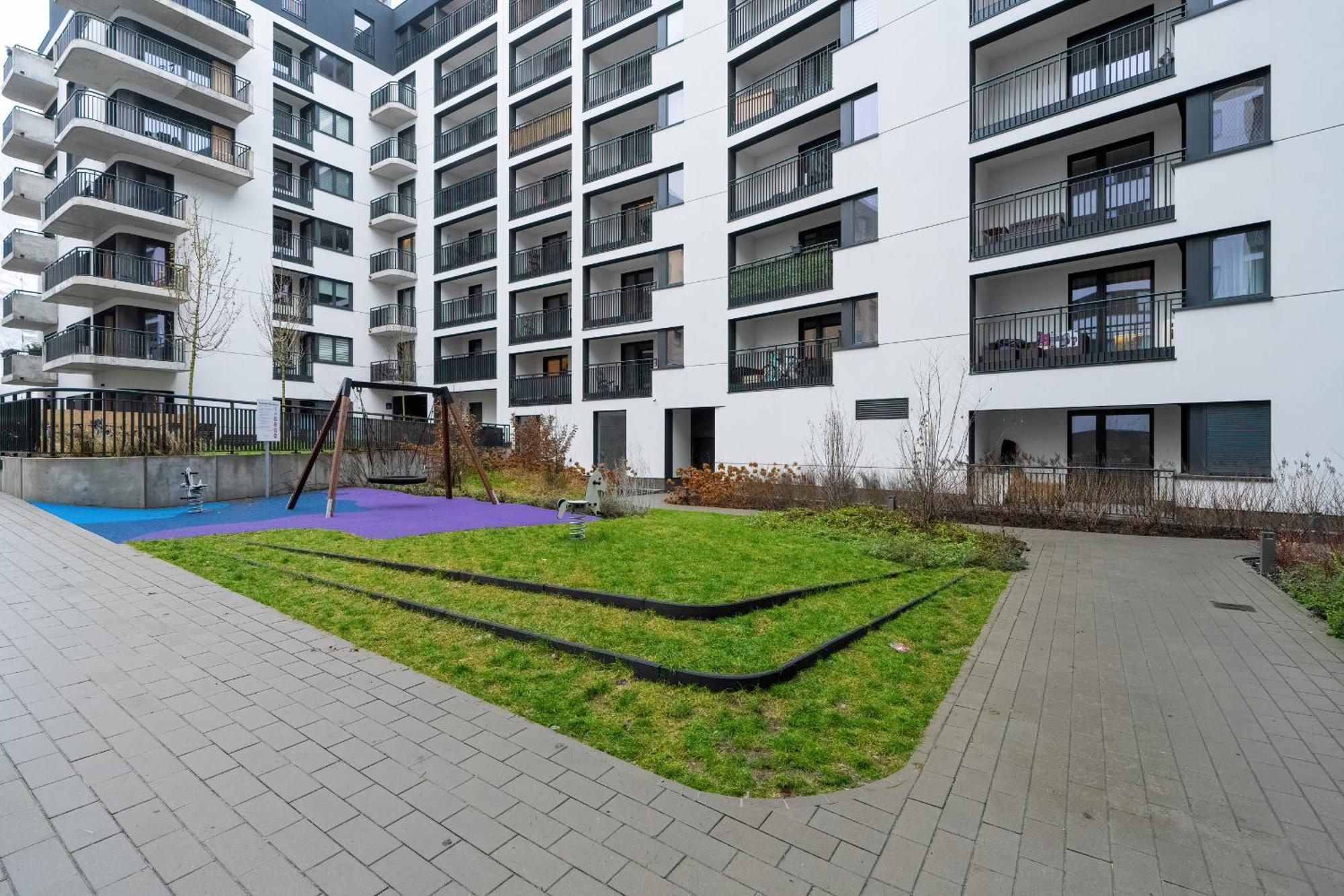 Cozy Studio With Balcony And Free Garage By Noclegi Renters Poznań Exterior foto